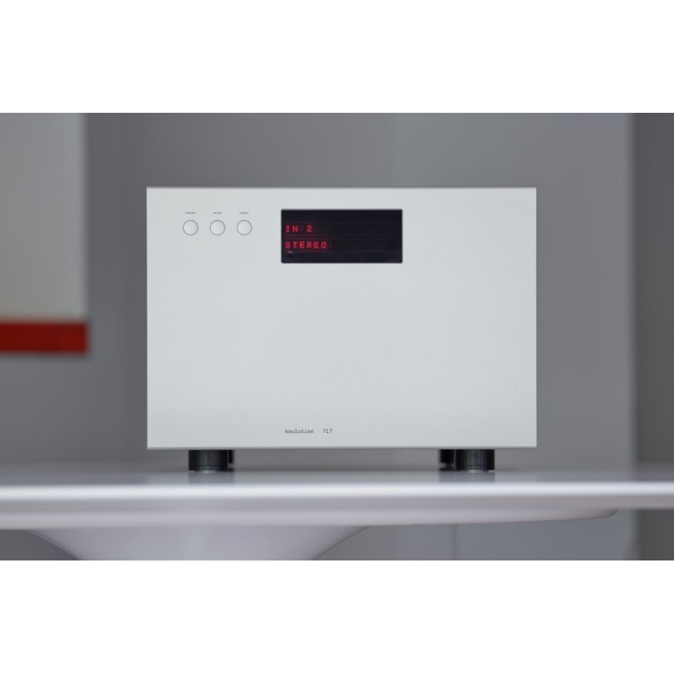 Soulution 717 power amplifier