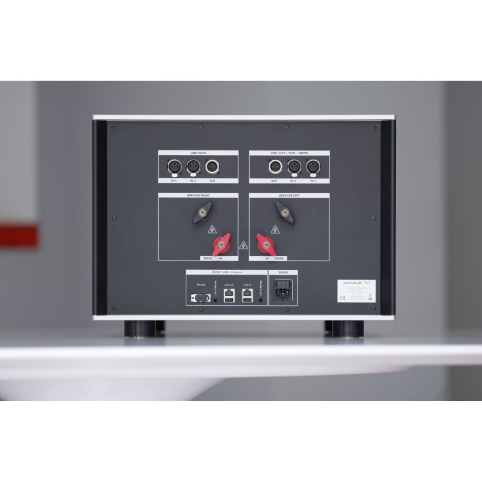 Soulution 717 power amplifier 2