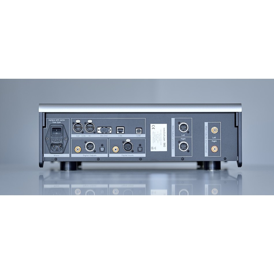 soulution 560 D/A converter 2
