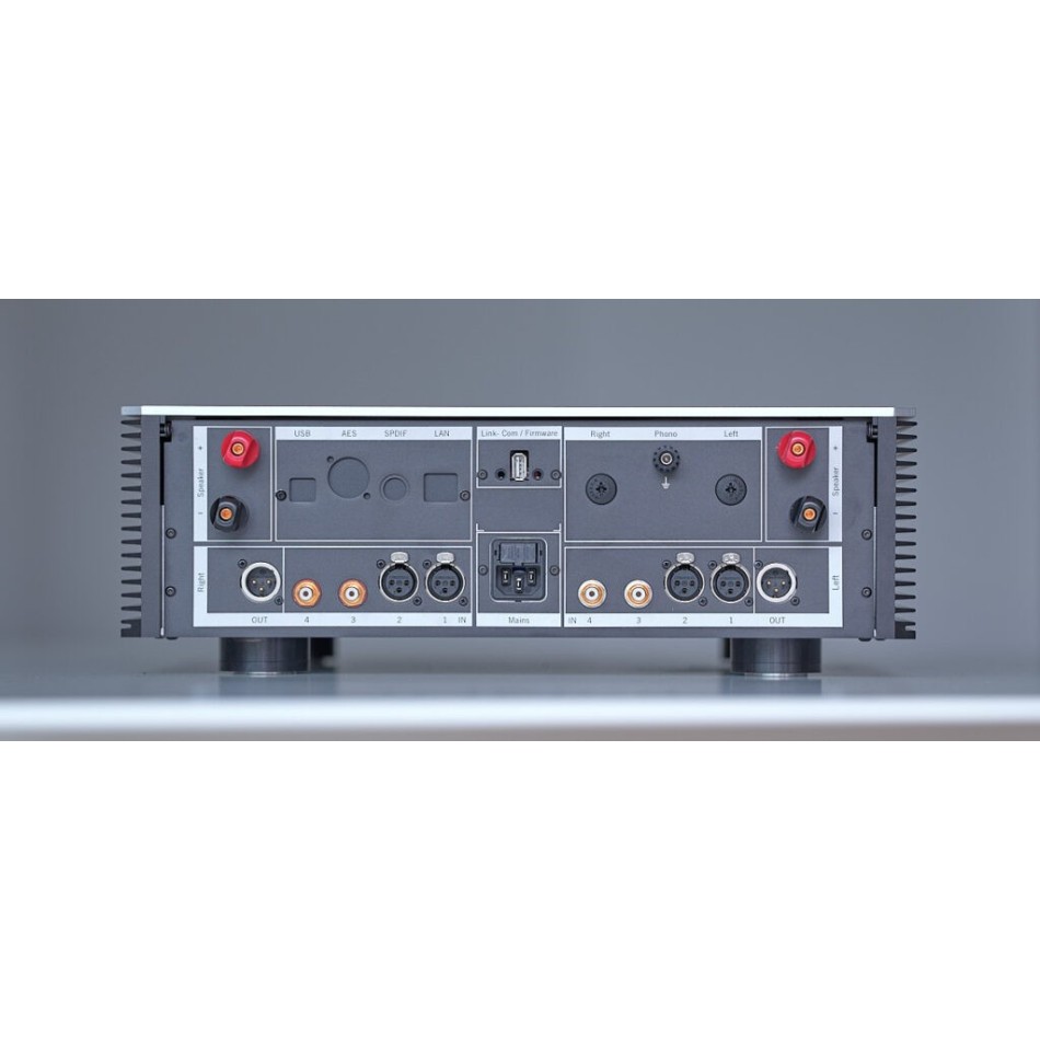 Soulution 331 integrated amplifier 2